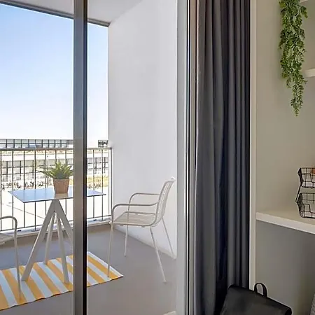 Milestone Carcavelos Nova By Tribera Hotel Cascais